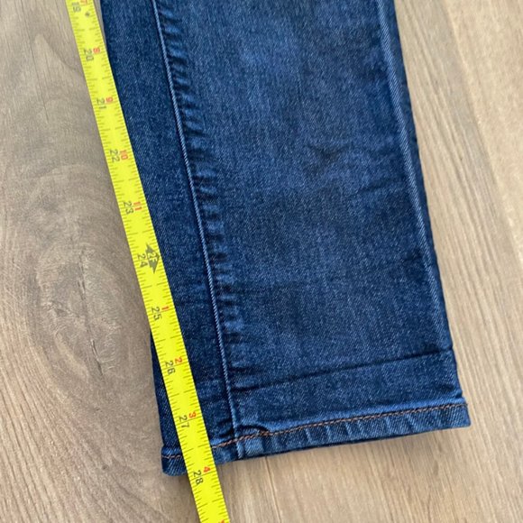 LOFT "Curvy Skinny" Jeans in Dark Blue Wash - Picture 6 of 11